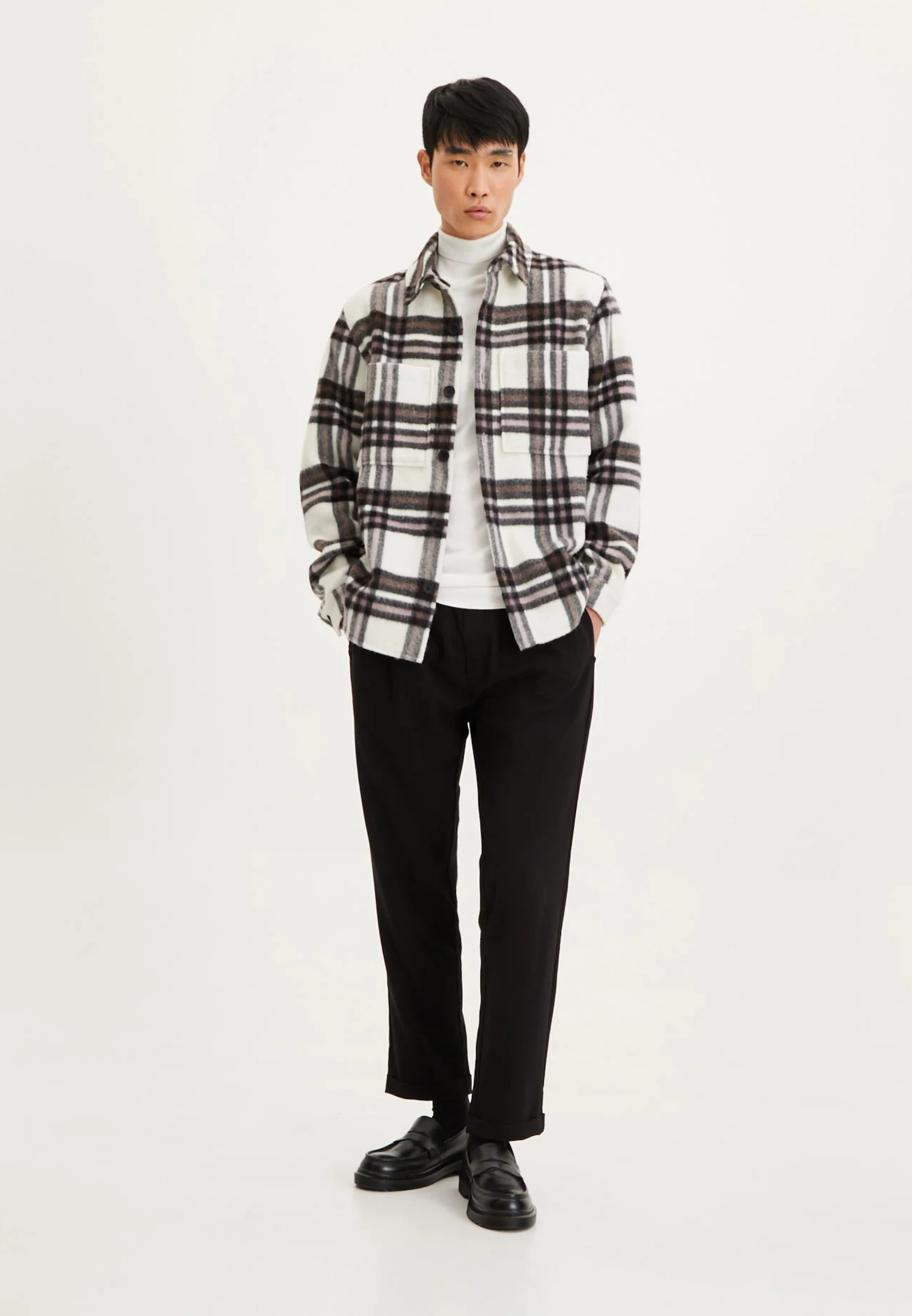 Rully Winchester Rollneck White