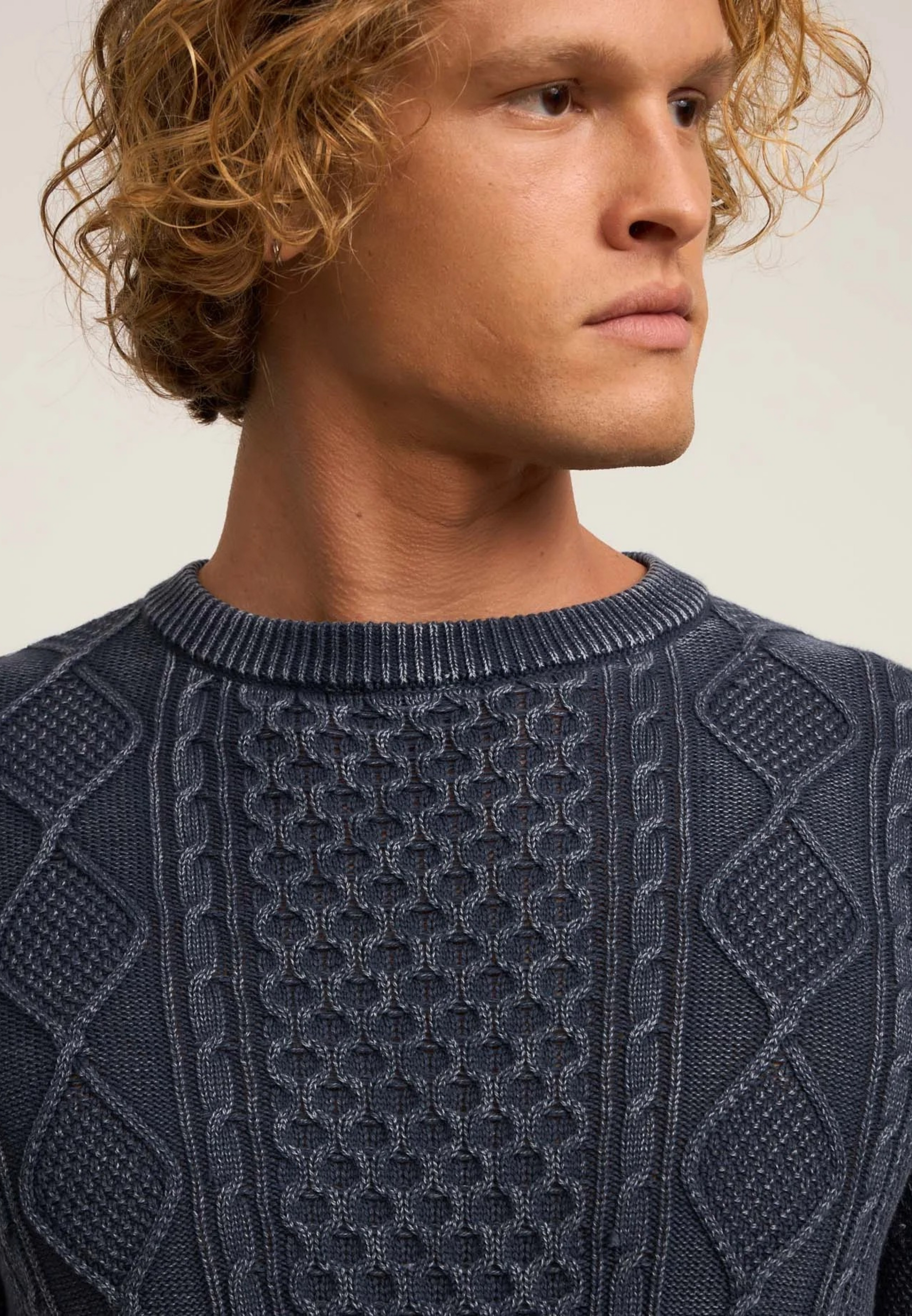 Rully Aran Textured Knit Navy