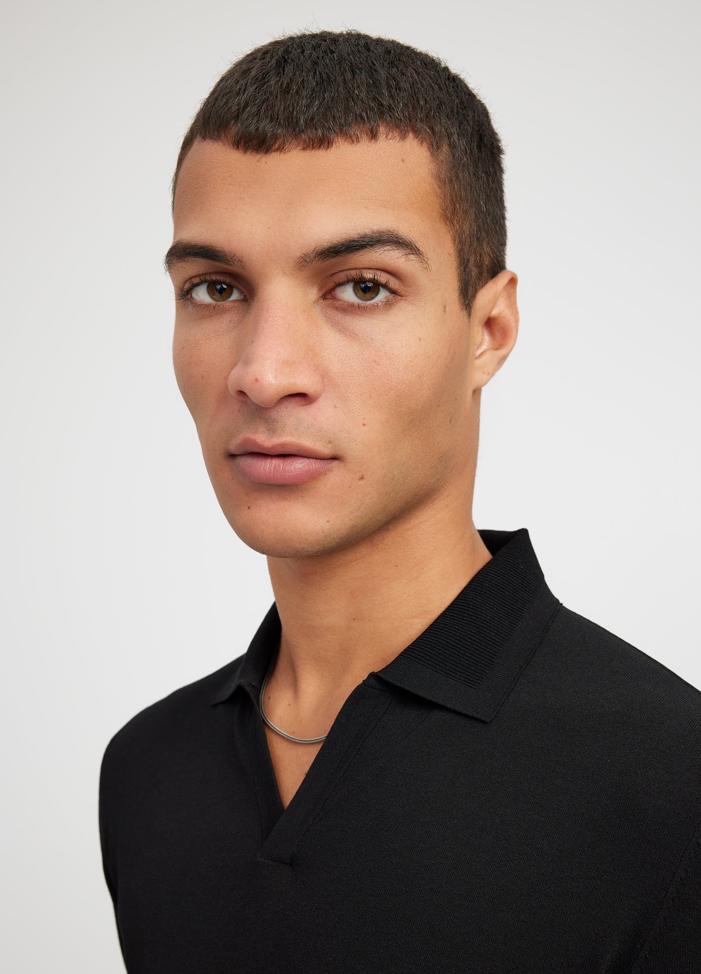 Rully Rib Collar Tech Knit Polo Black