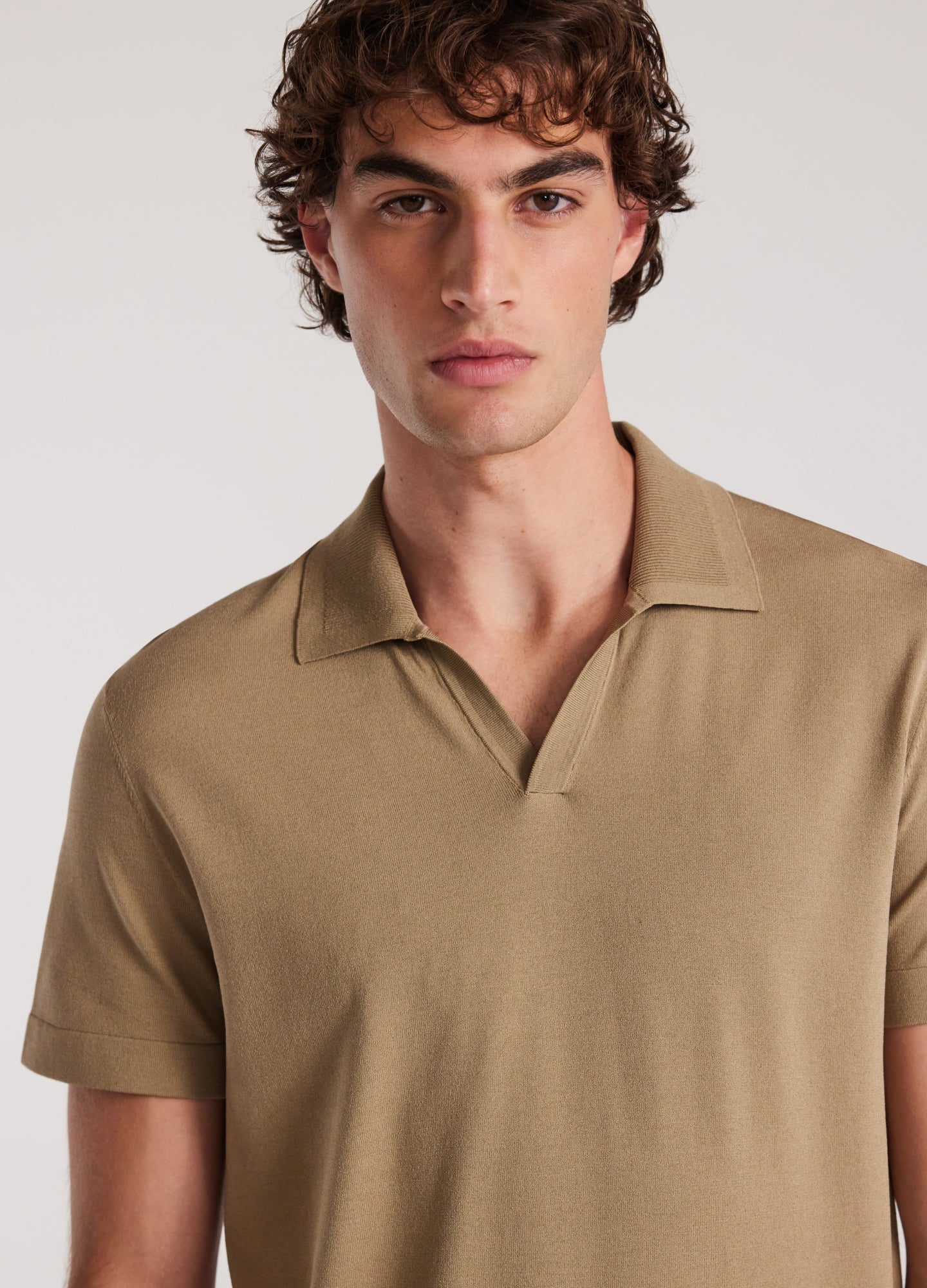 Rully Rib Collar Tech Knit Polo Sand