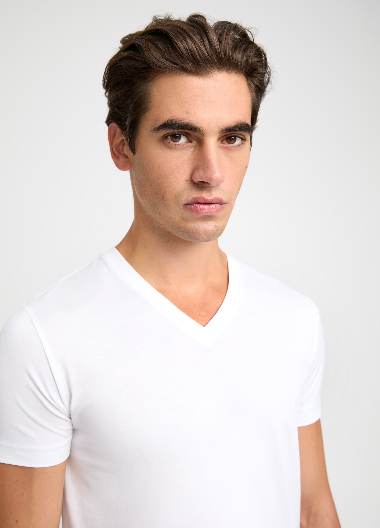 Rully Atelier V-Neck T-Shirt White