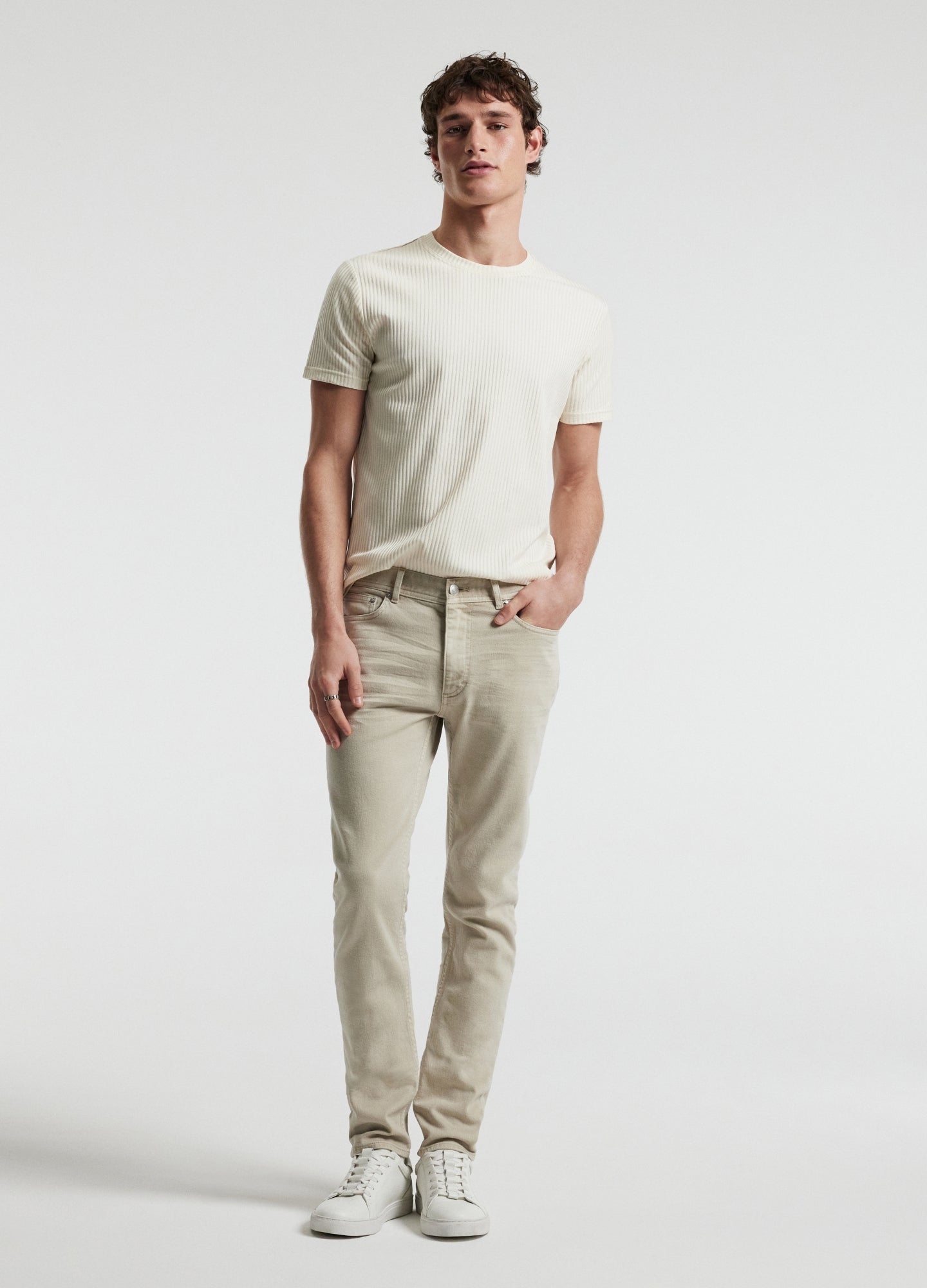 Rully Strand Ribbed T-Shirt Bone