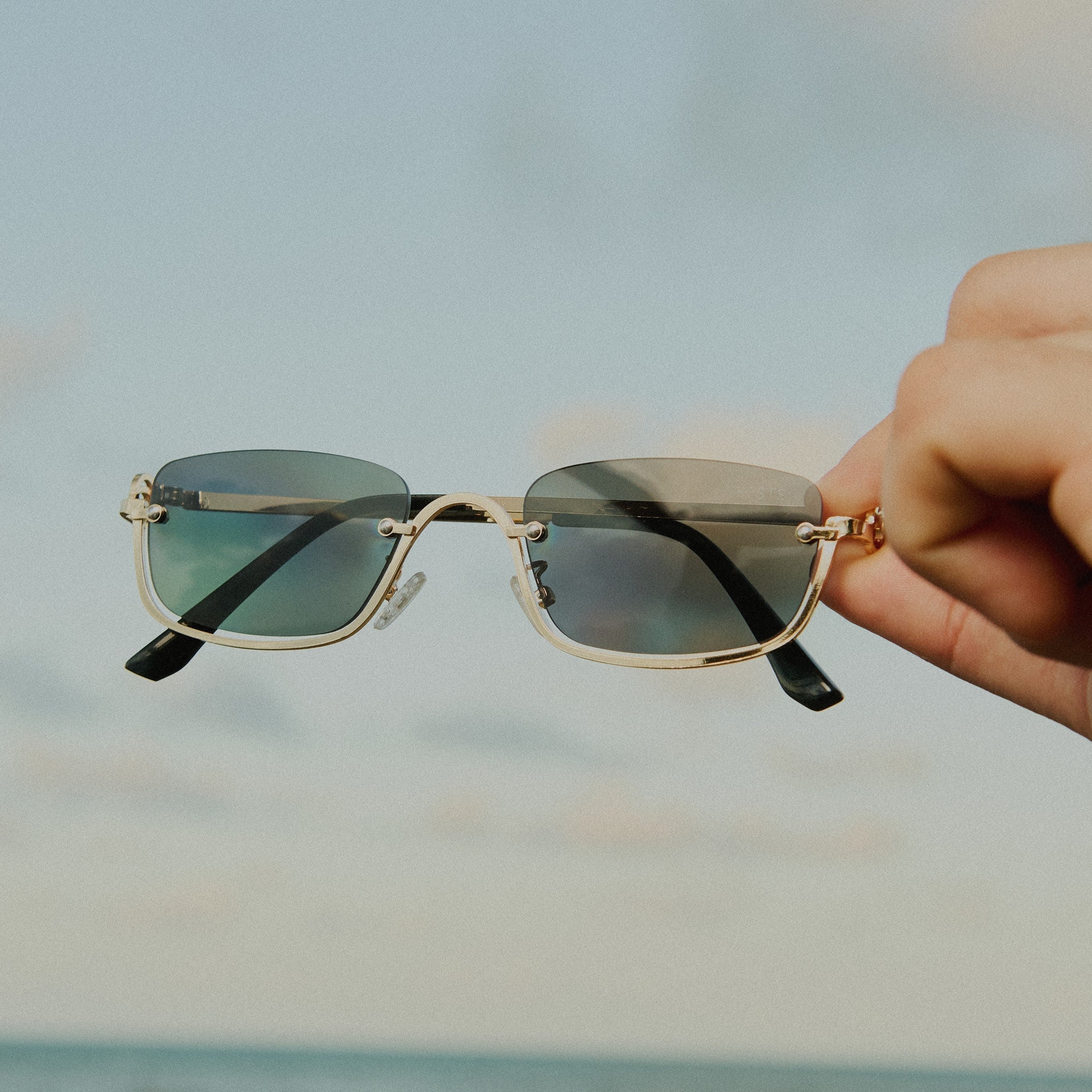 Men’s Sunglasses — Cancún