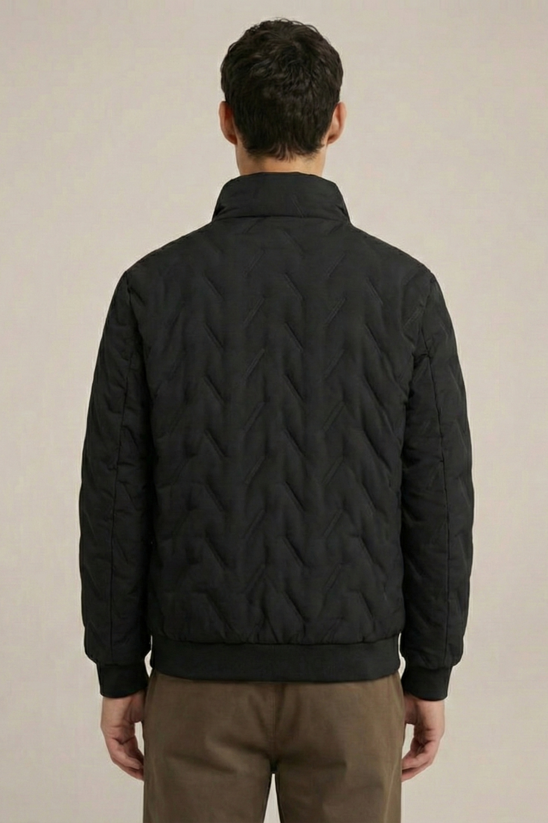 Men’s Regular Fit Quilted Sherpa-Lined Jacket