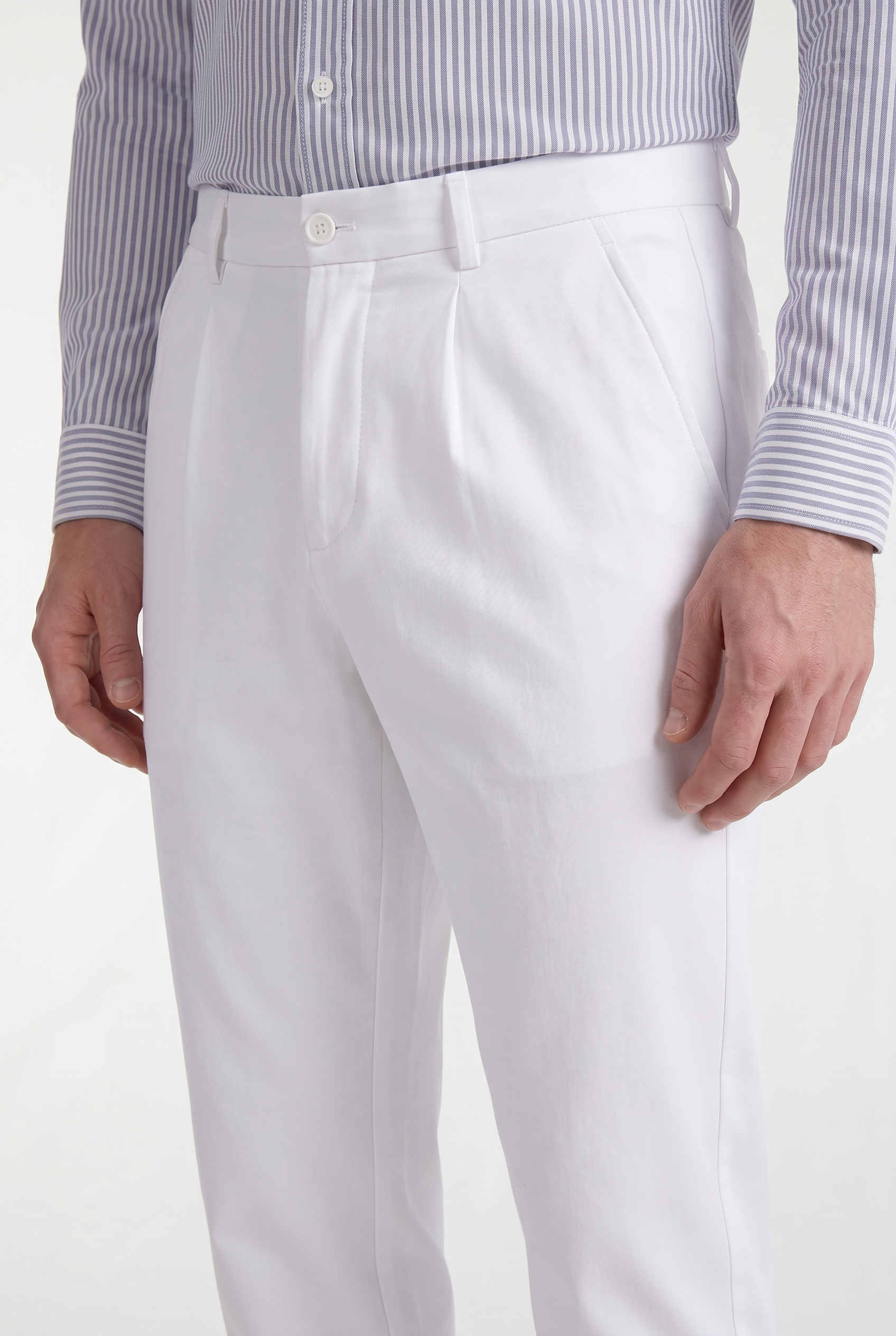 Men’s Pleated Tailored Trousers