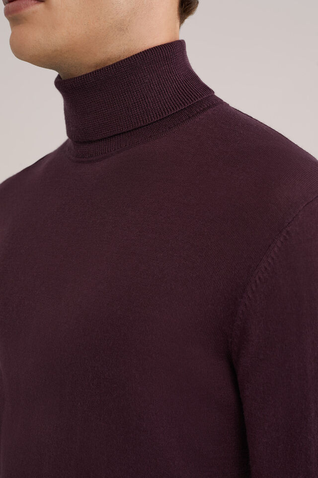 Men’s Slim Fit Merino Wool Roll-Neck Jumper