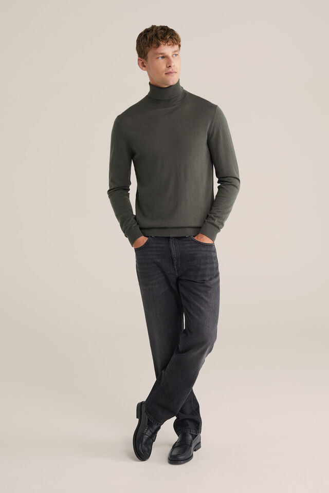Men’s Slim Fit Merino Wool Roll-Neck Jumper