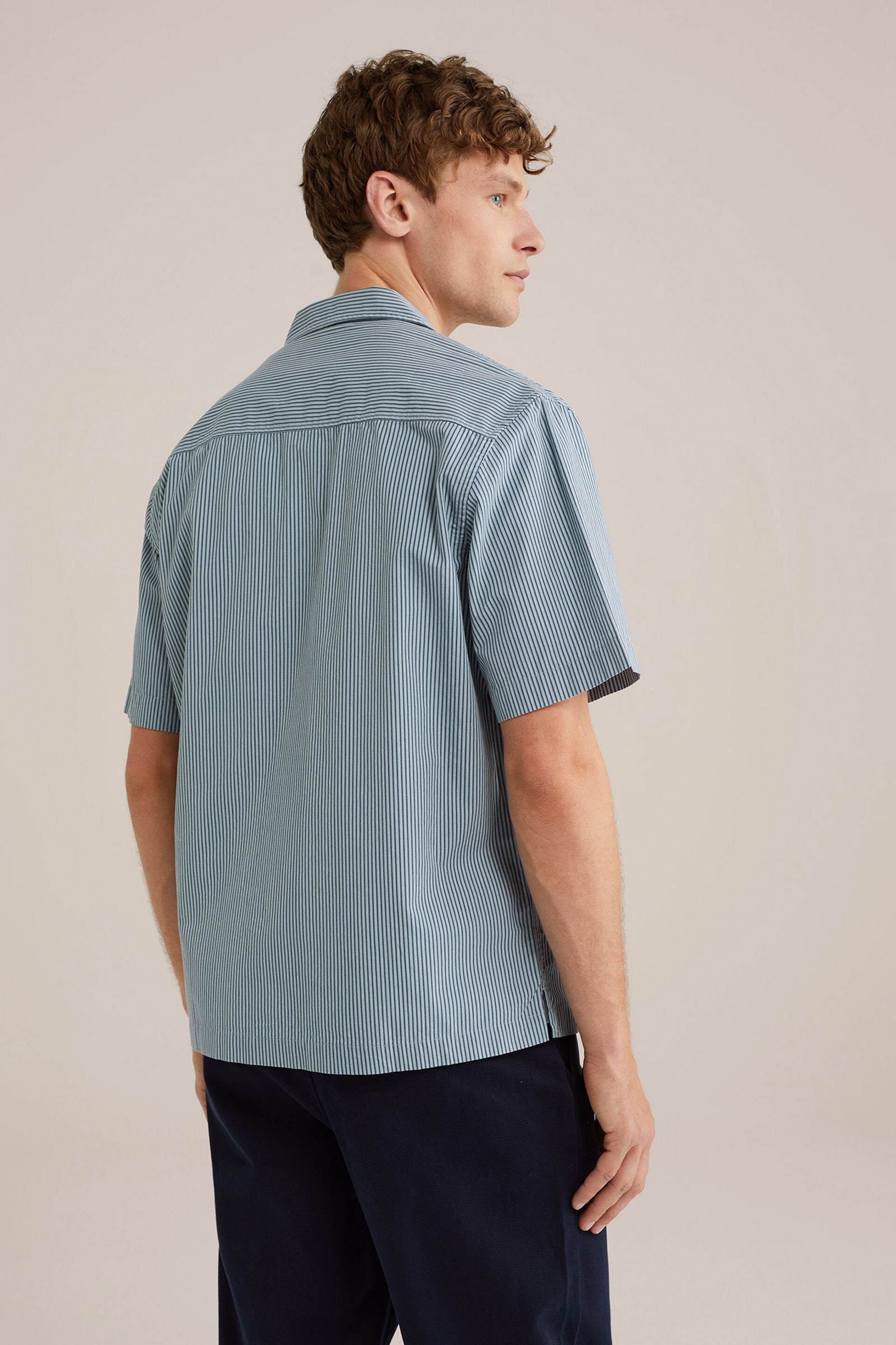 Men's Regular Fit Shirt With Stretch