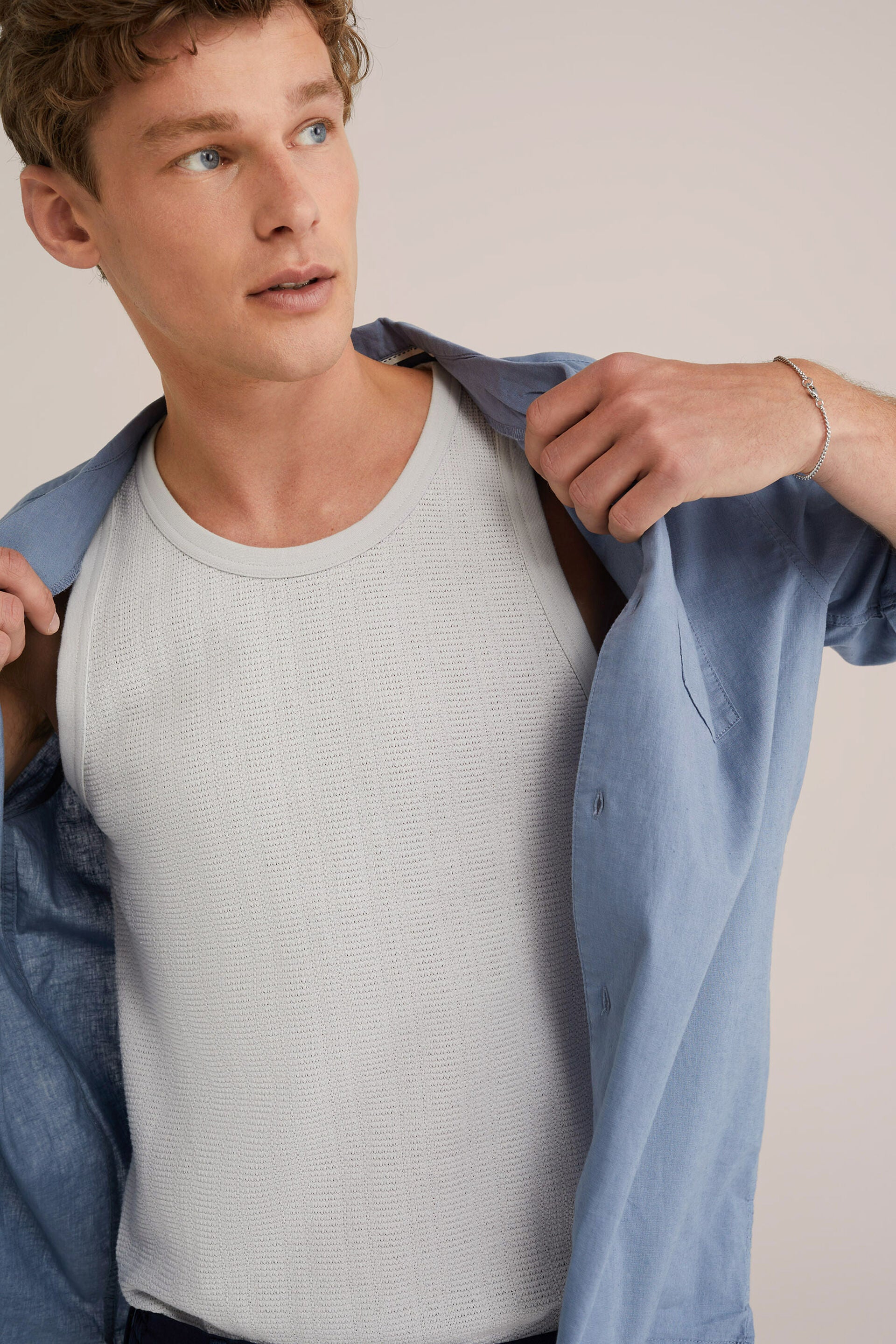 Men's Slim Fit Singlet With Texture