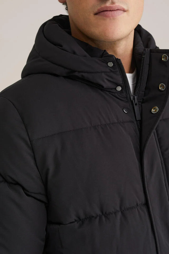 Men’s Regular Fit Hooded Puffer Jacket