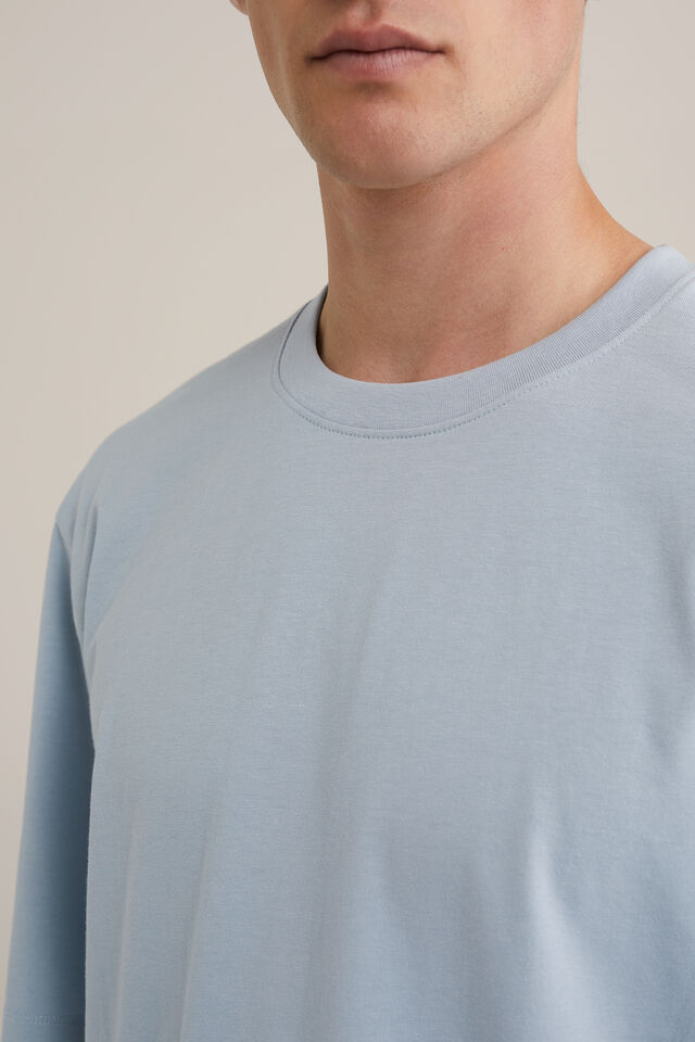 Men's Loose Fit T-Shirt