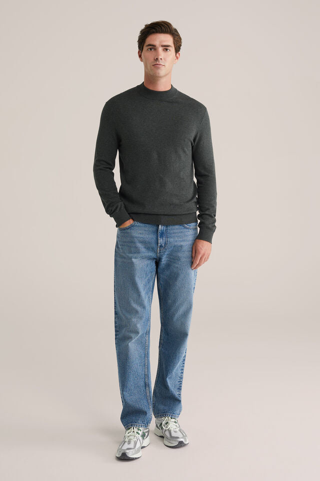 Men’s Slim Fit Fine-Knit Turtleneck Jumper