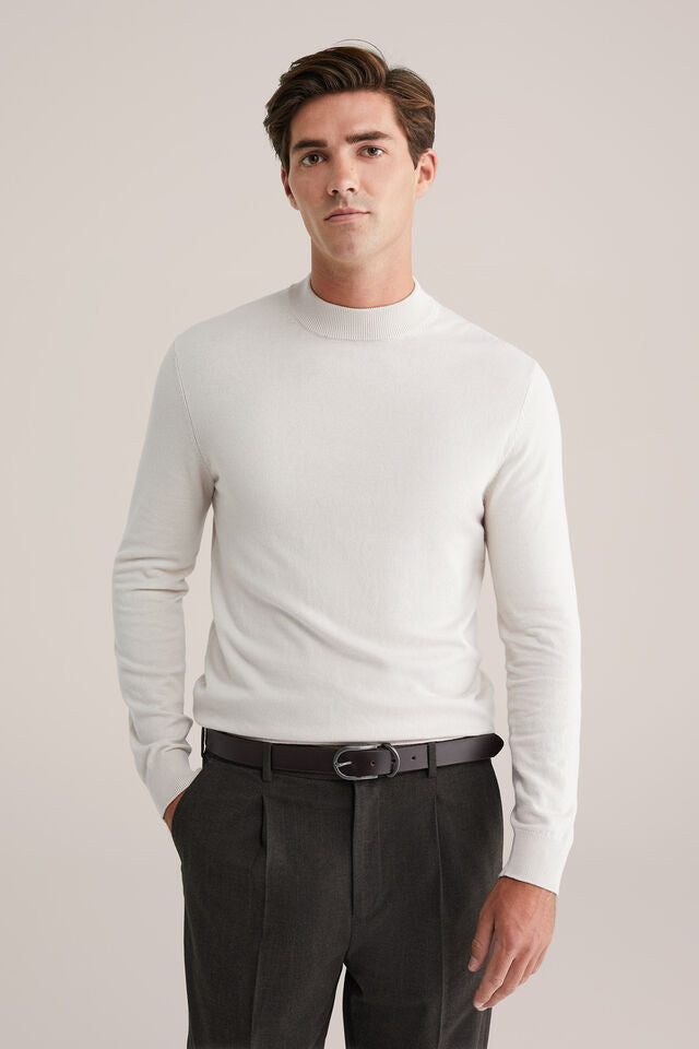 Men’s Slim Fit Fine-Knit Turtleneck Jumper