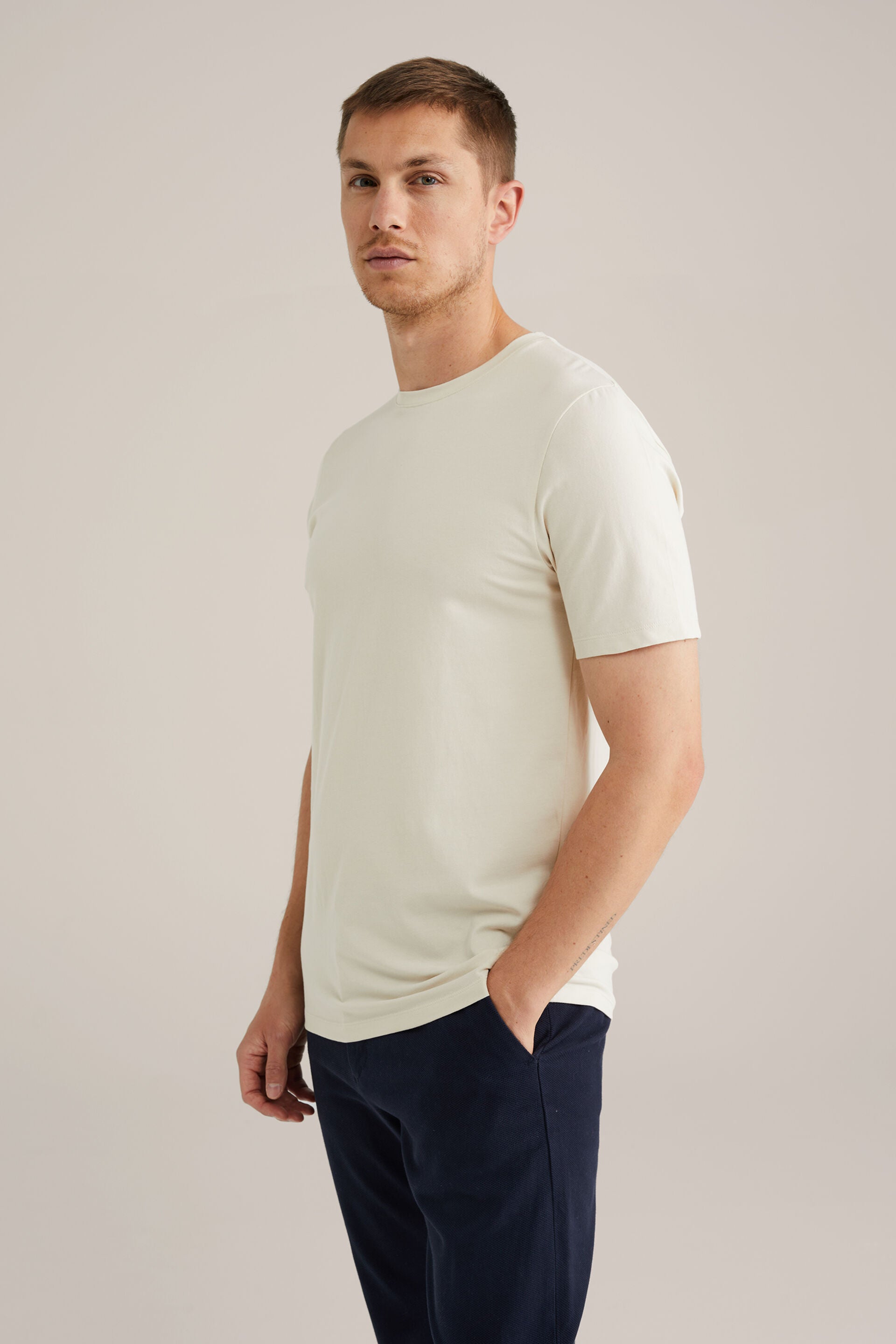 Men's Regular Fit Textured T-Shirt