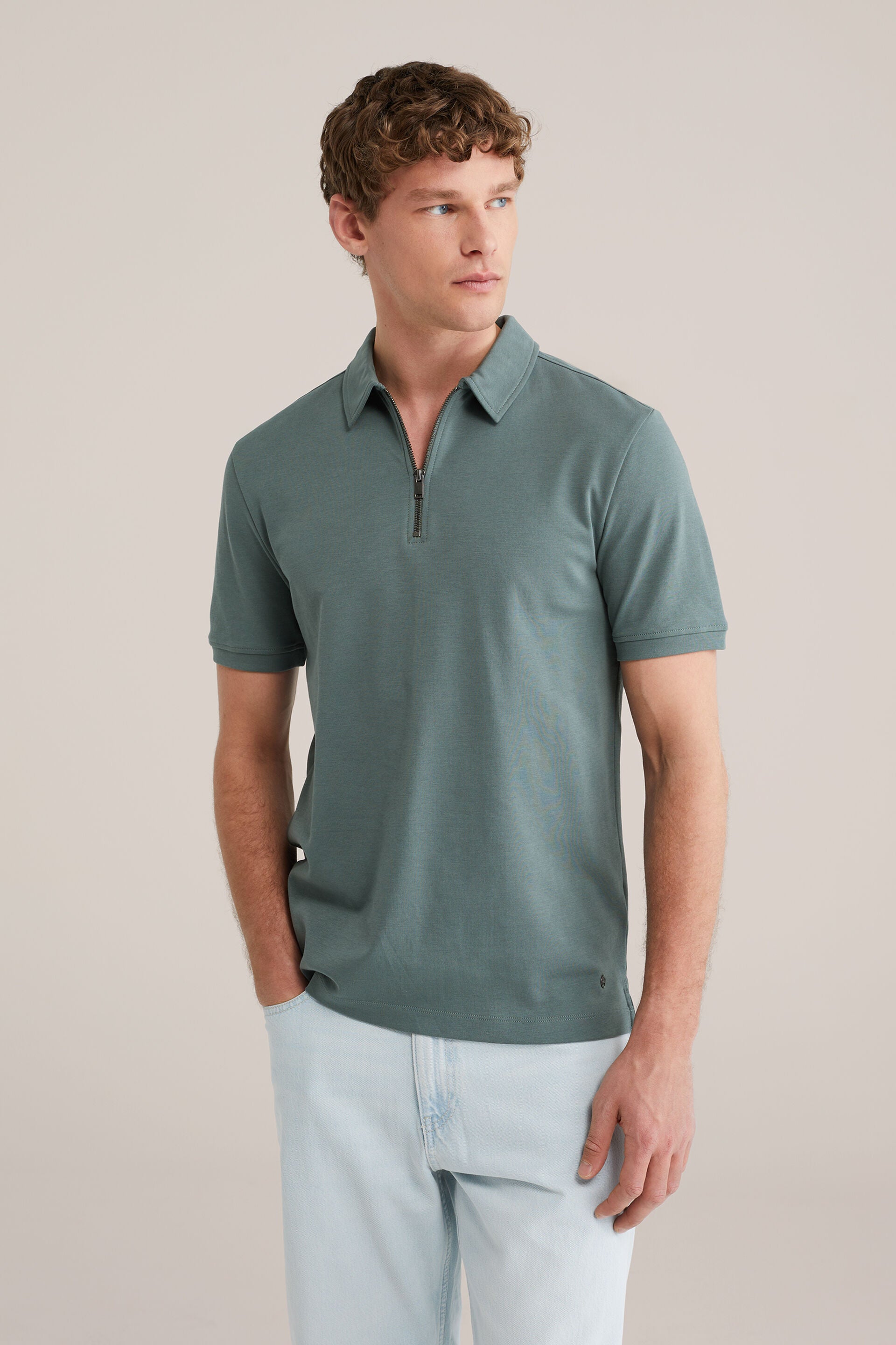 Men's Slim Fit Polo Shirt With Quarter Zip