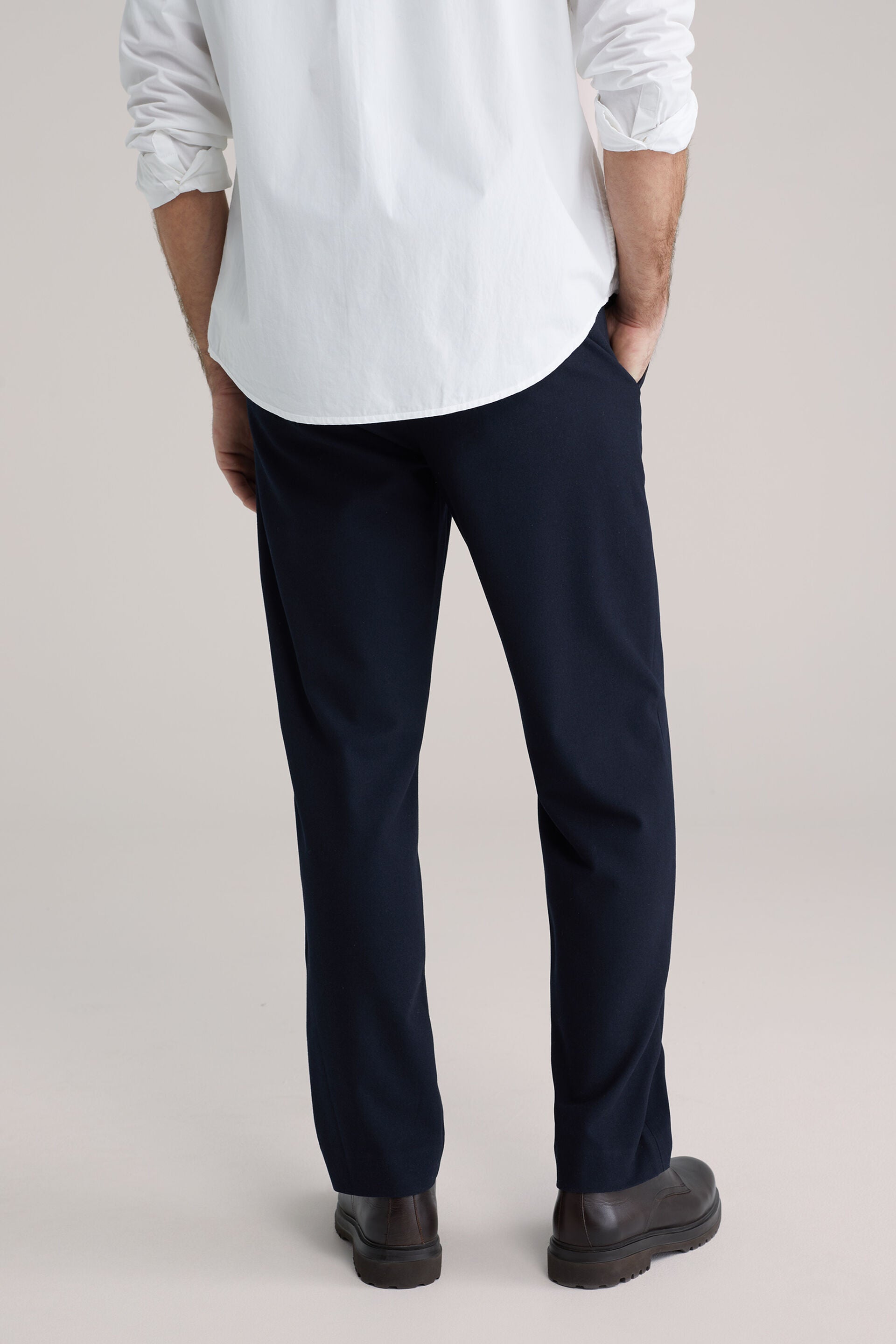 Men's Regular Fit Stretch Chinos