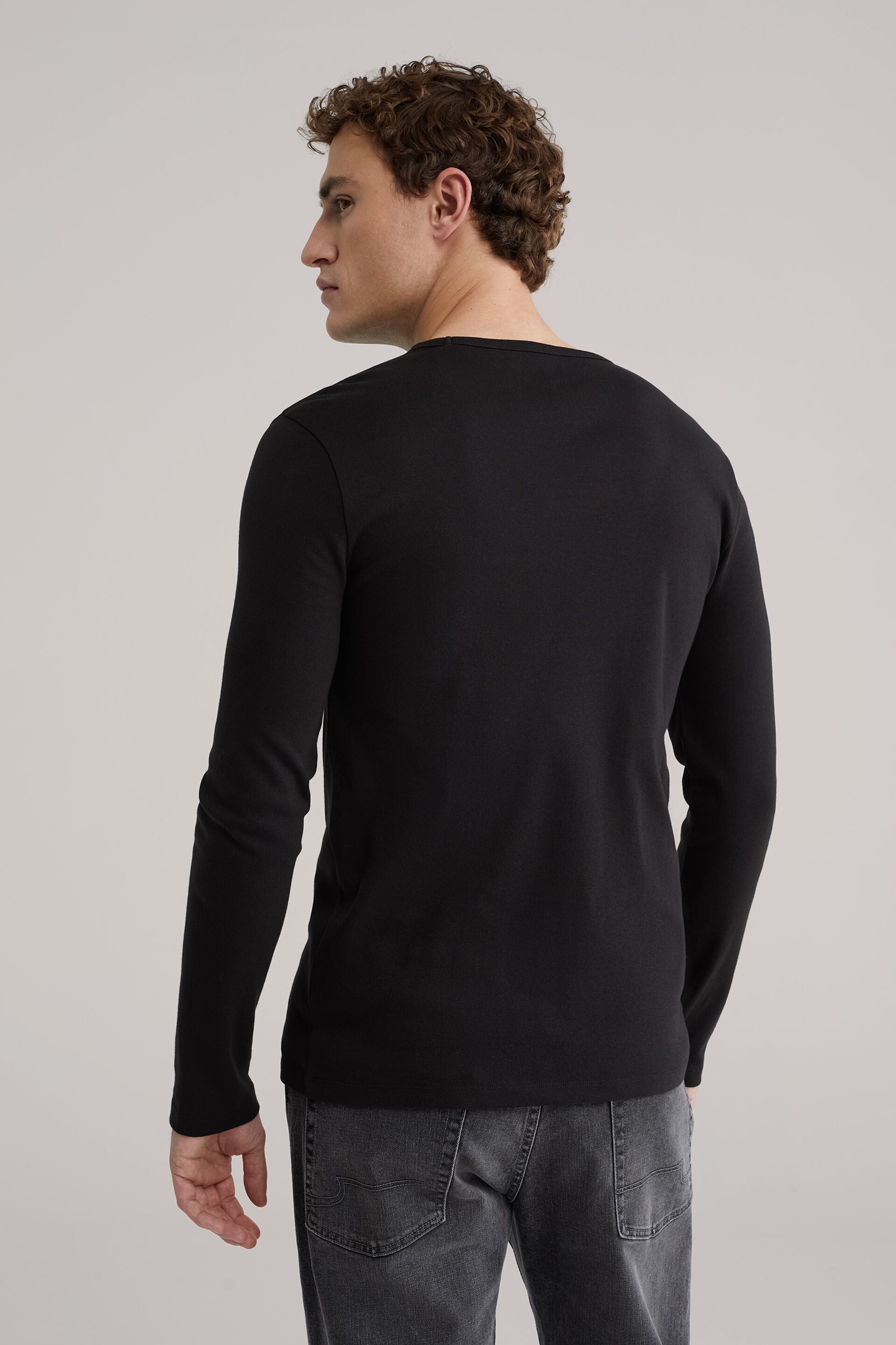 Men's Slim Fit T-Shirt