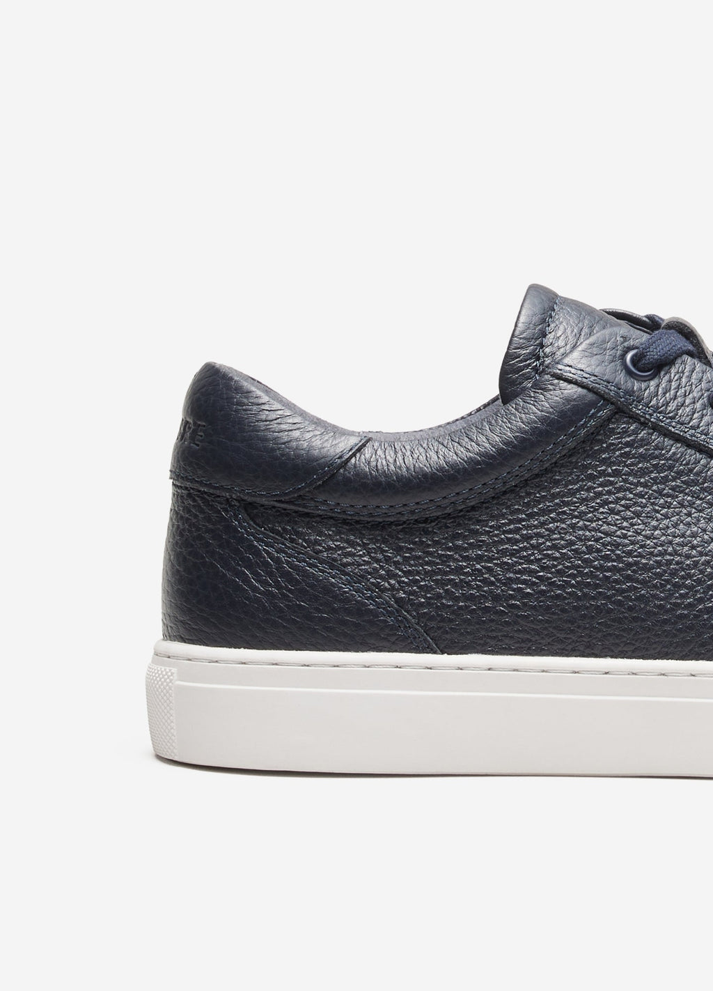 Rully Hampton Navy Trainer