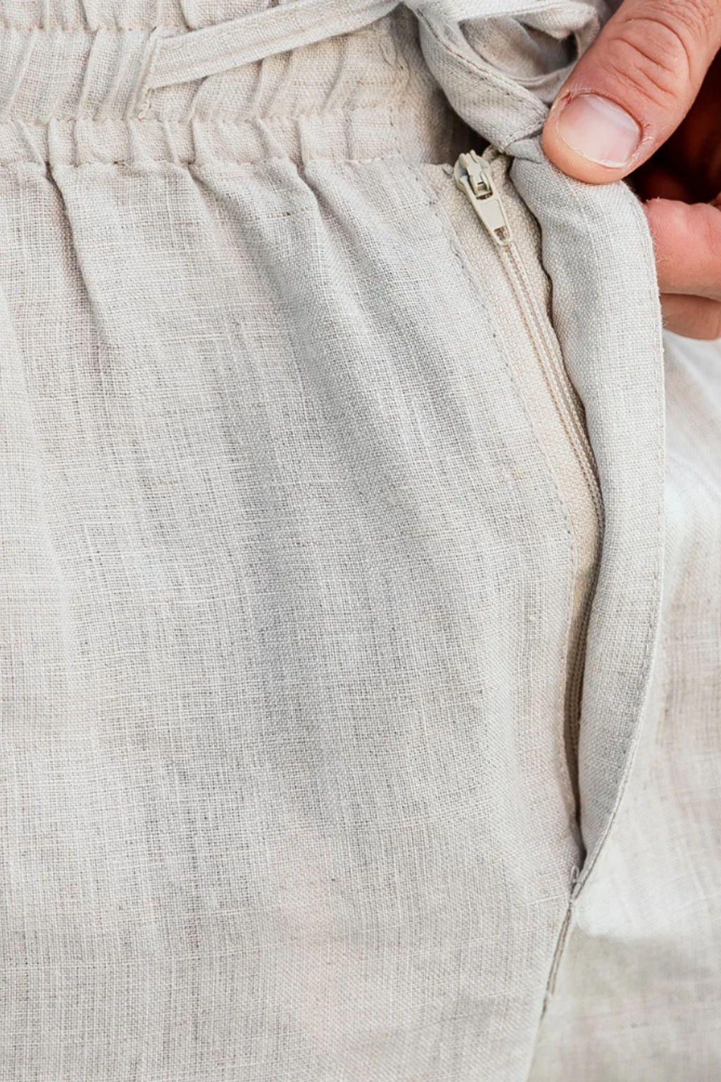 Men’s Linen Drawstring Shorts with Zip Fly