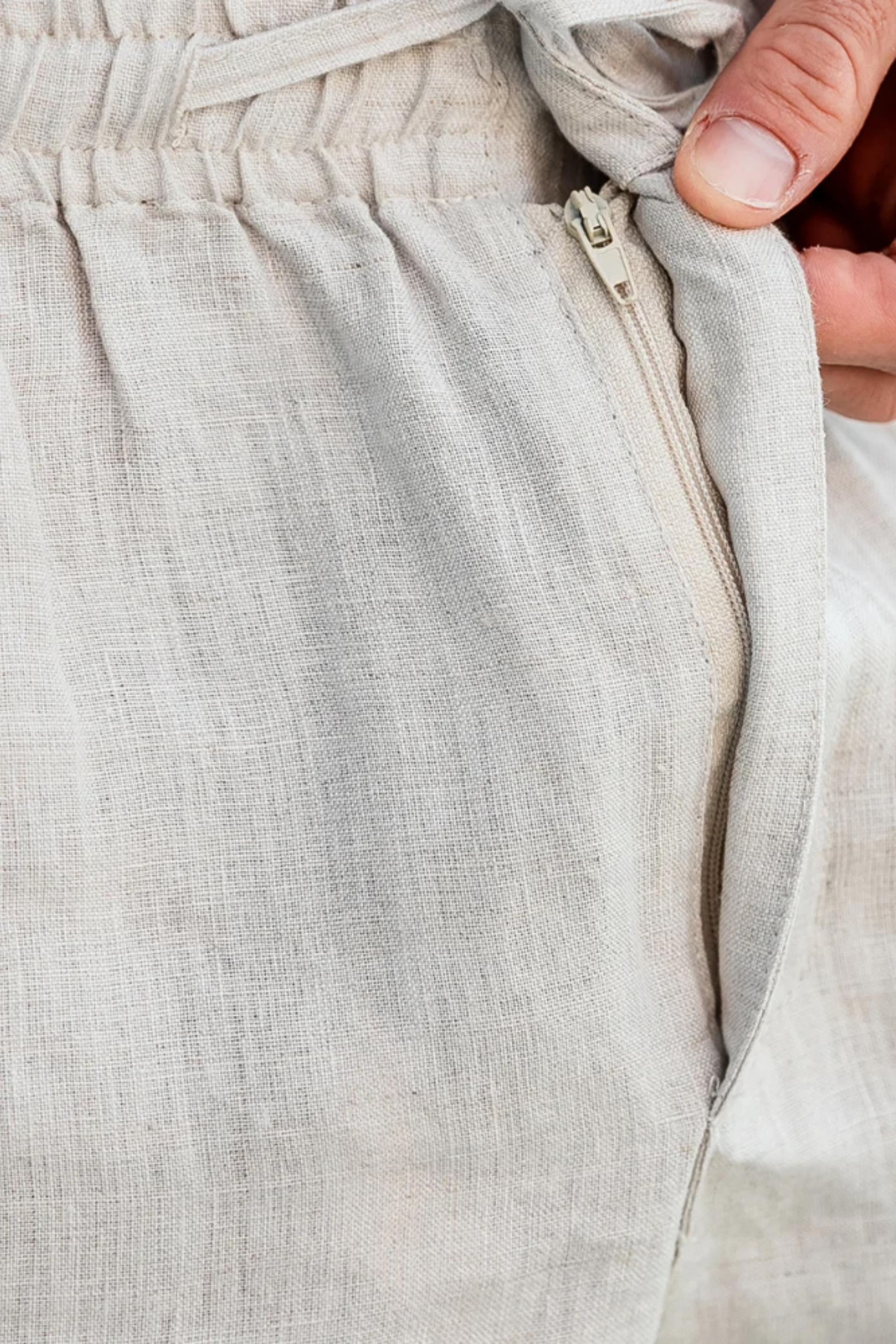 Men’s Linen Drawstring Shorts with Zip Fly