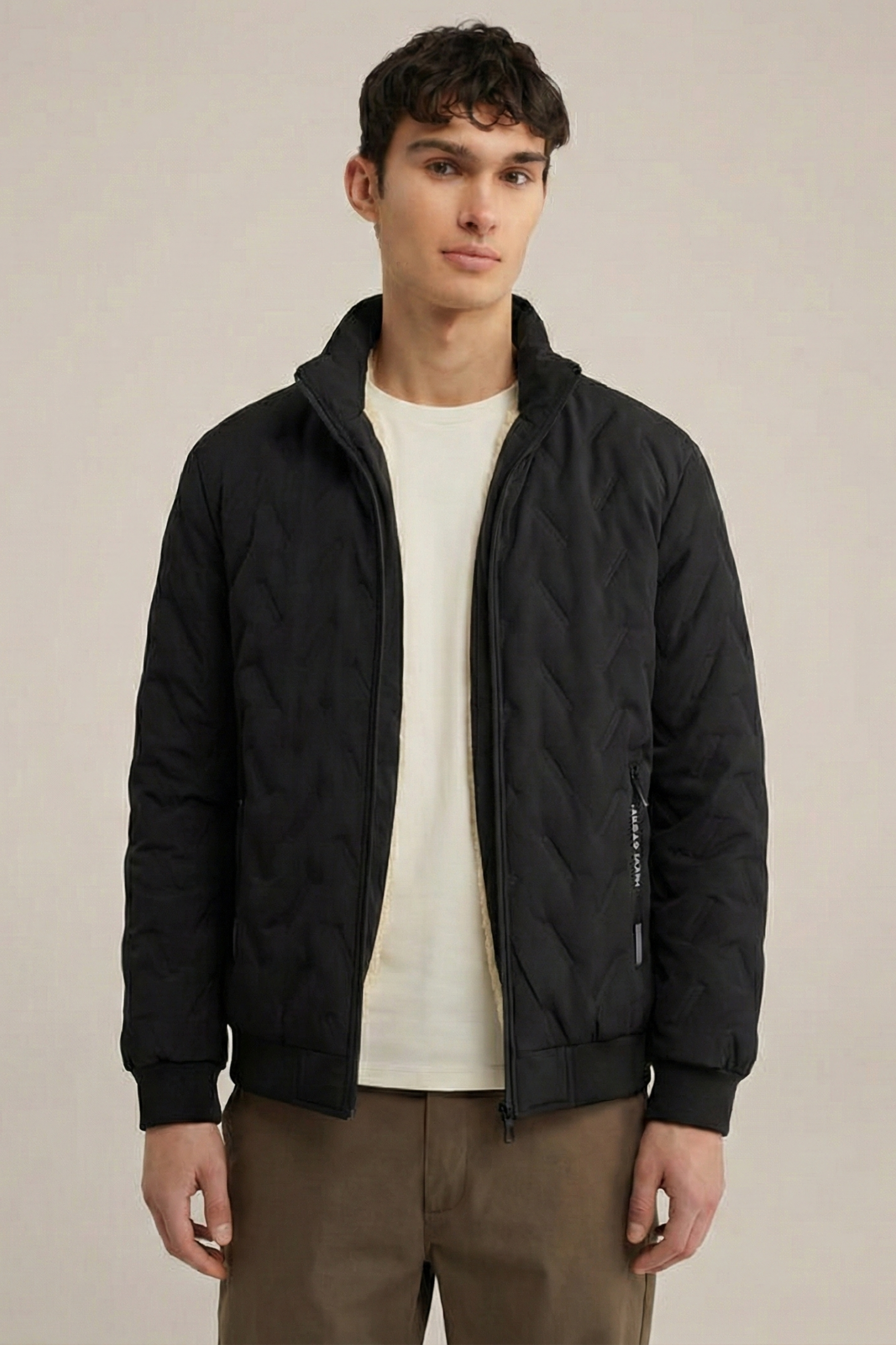 Men’s Regular Fit Quilted Sherpa-Lined Jacket