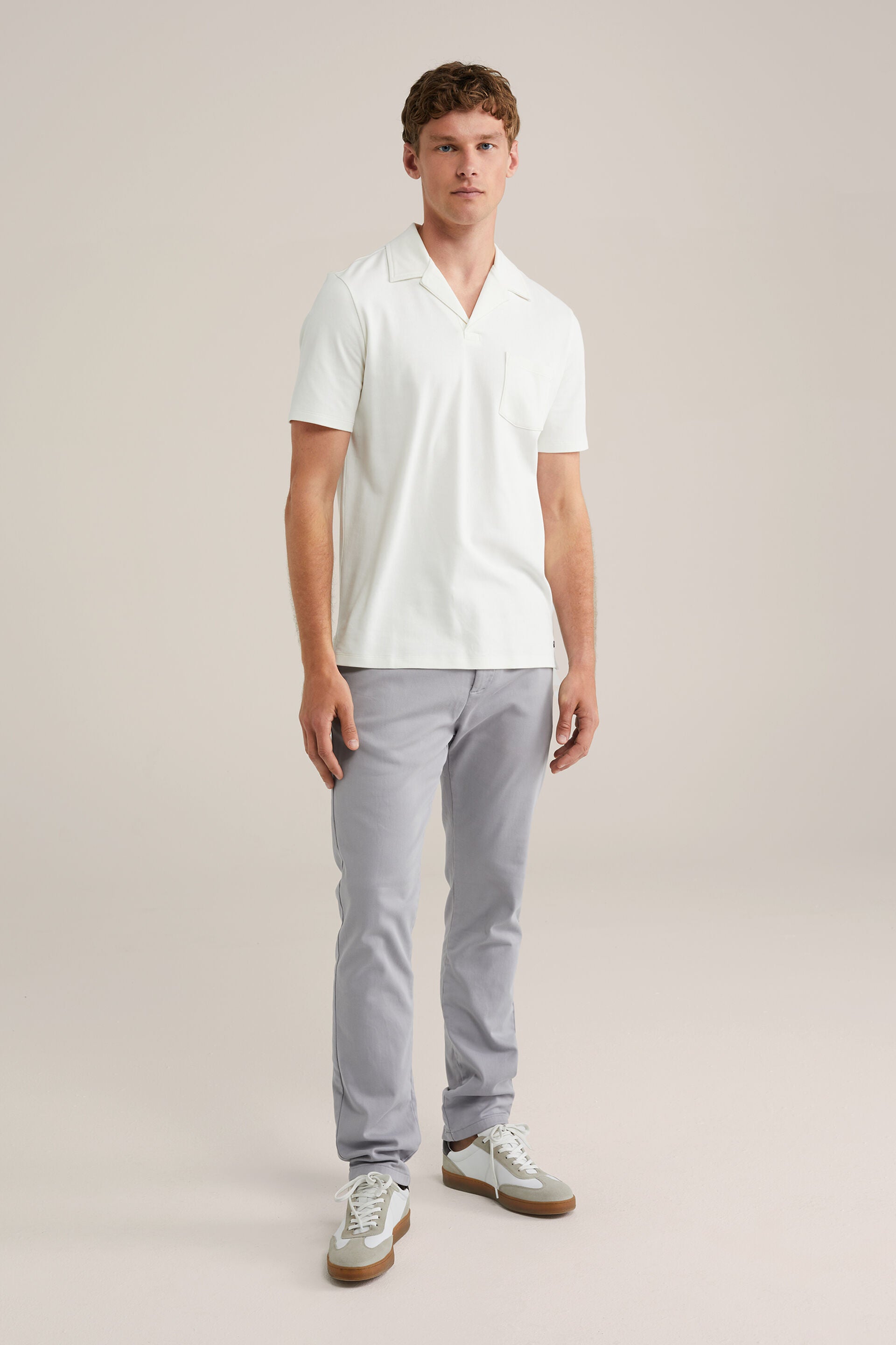 Men's Slim Fit Chino with Stretch