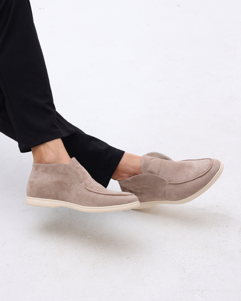 Men’s Old Money Suede Loafers - Mid-Top