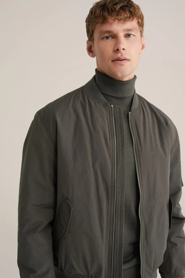 Men’s Slim Fit Merino Wool Roll-Neck Jumper