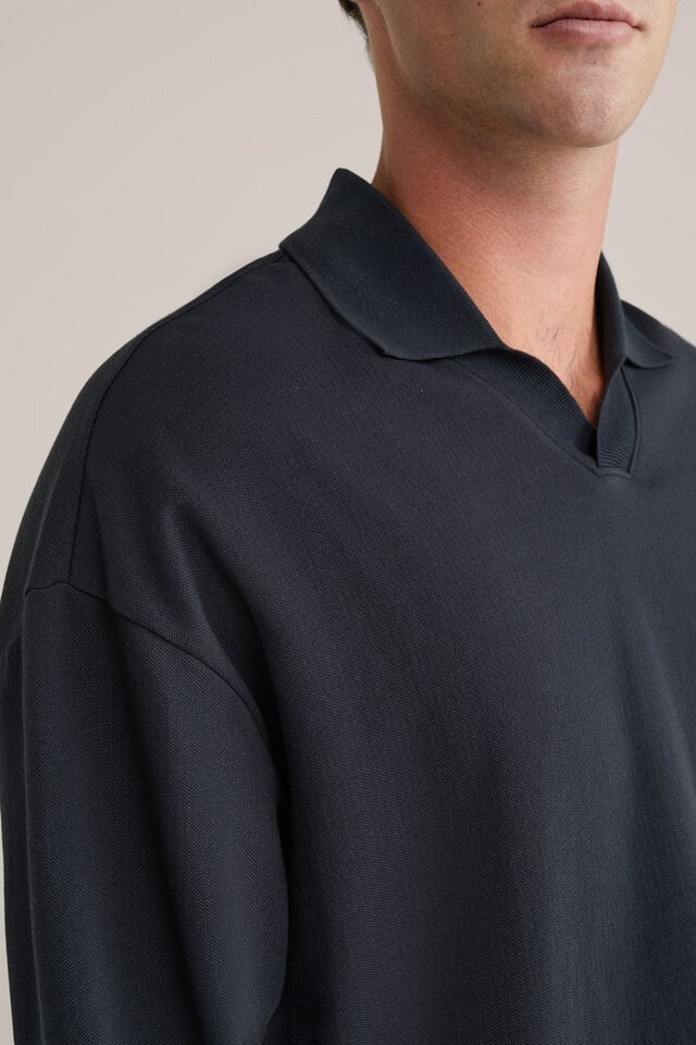 Men’s Regular Fit V-Neck Jumper