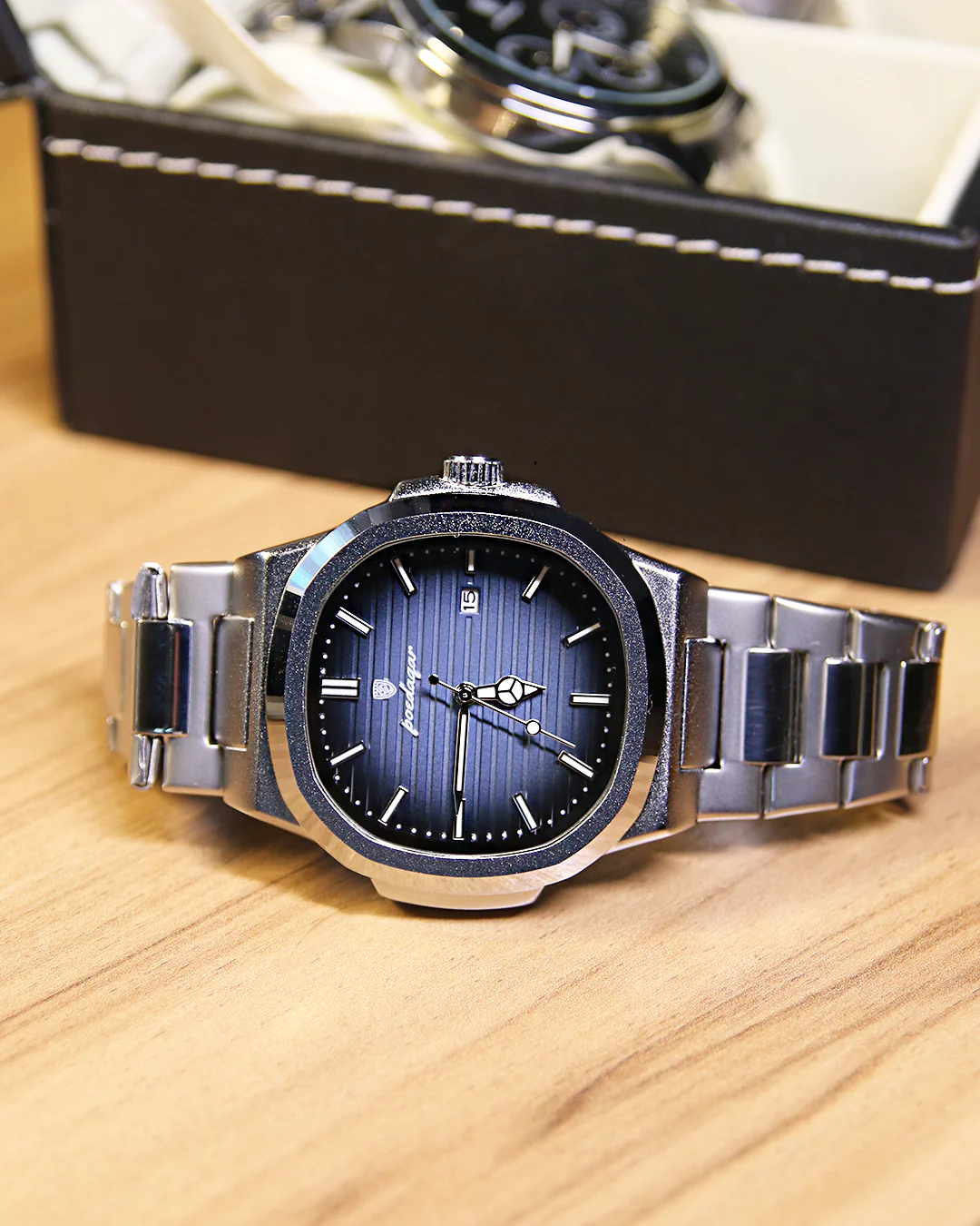 Rully & Poedagar Nautilus Watch