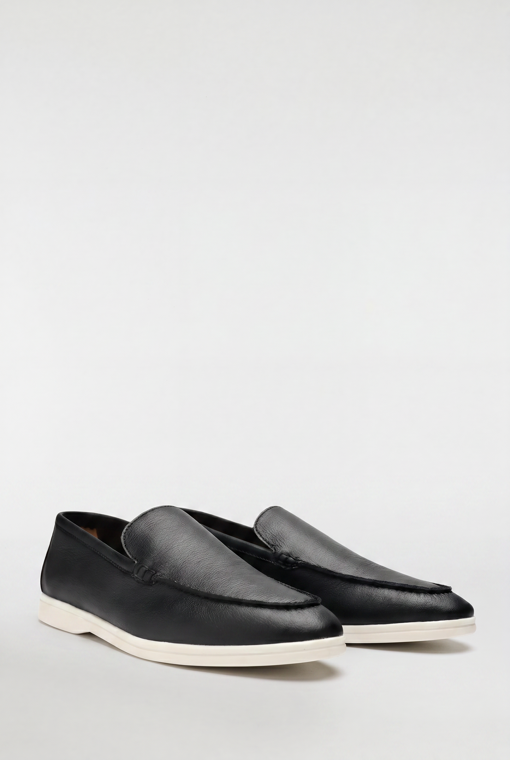 Men's Leather Apron Toe Loafers
